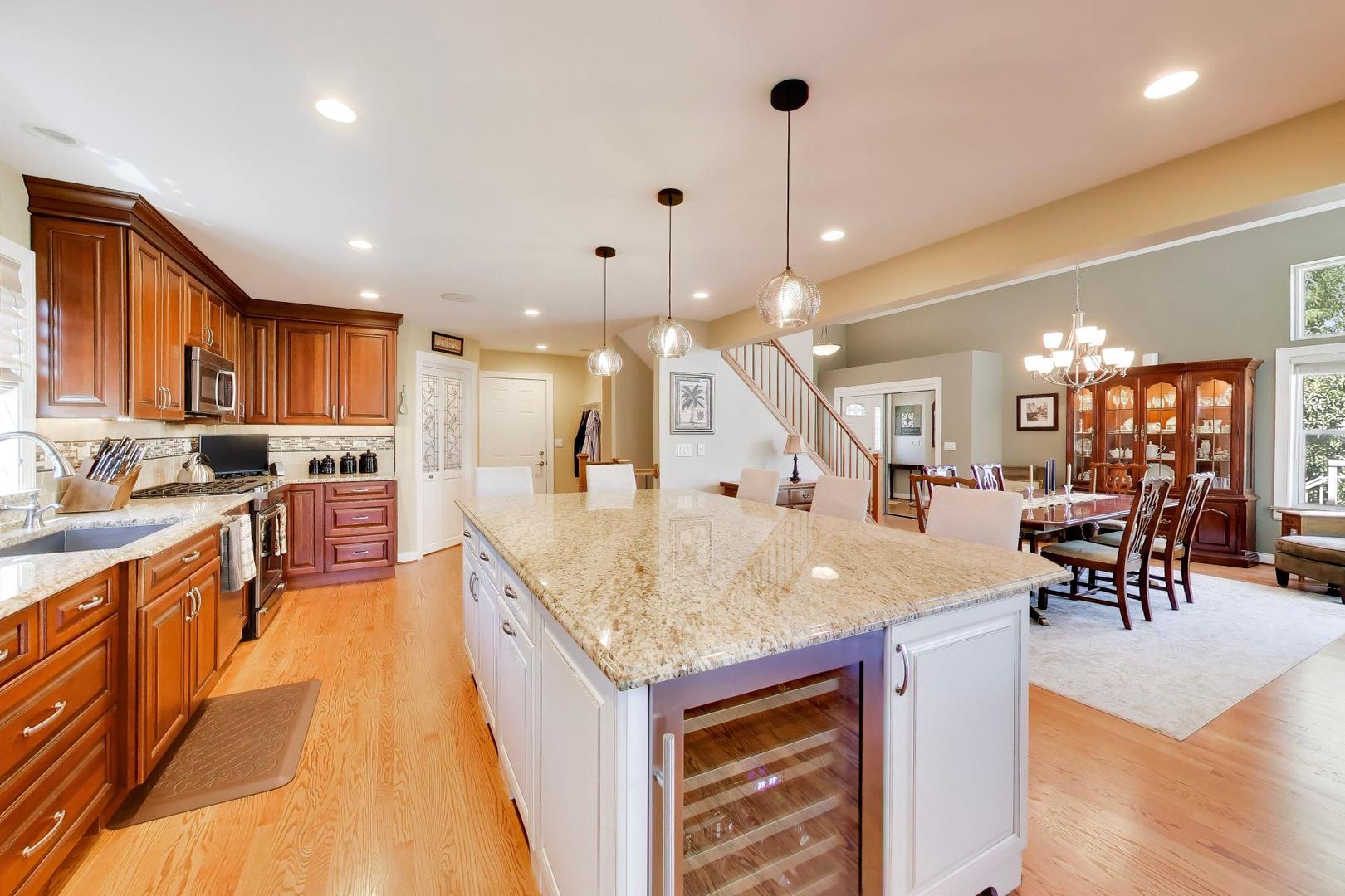 36785 N Lake Street Property Photo 5
