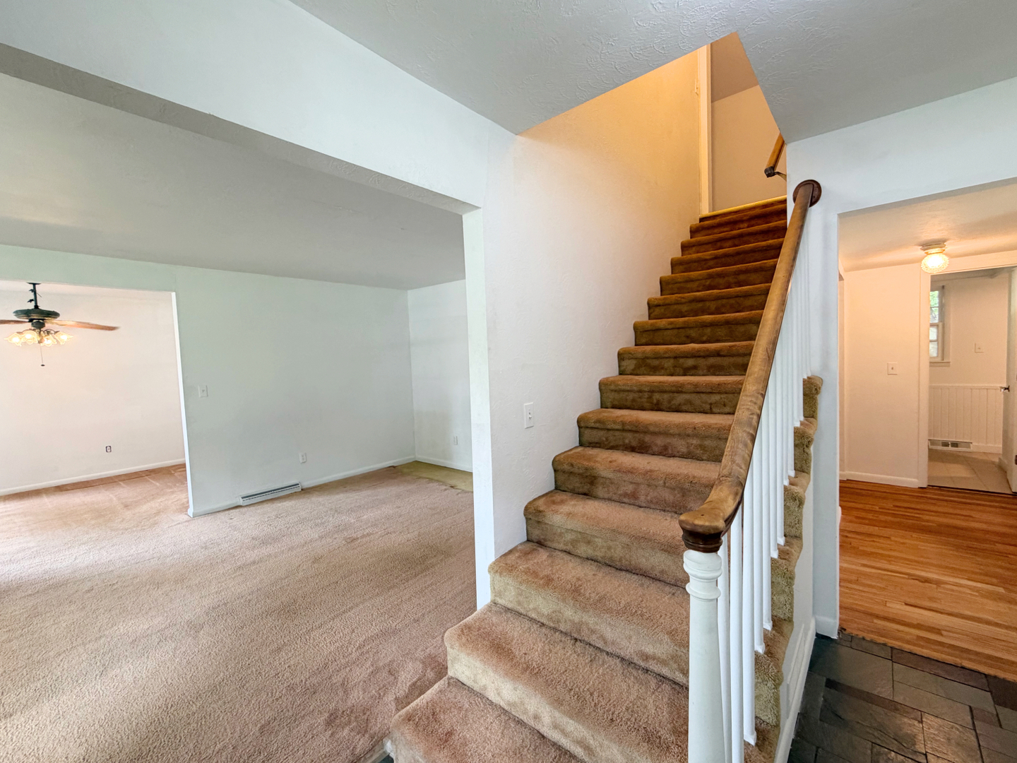 2009 W Norwood Drive Property Photo 2