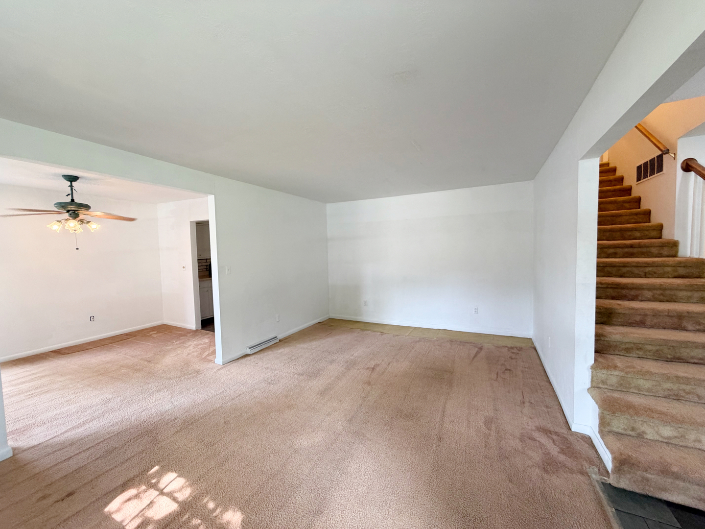 2009 W Norwood Drive Property Photo 3