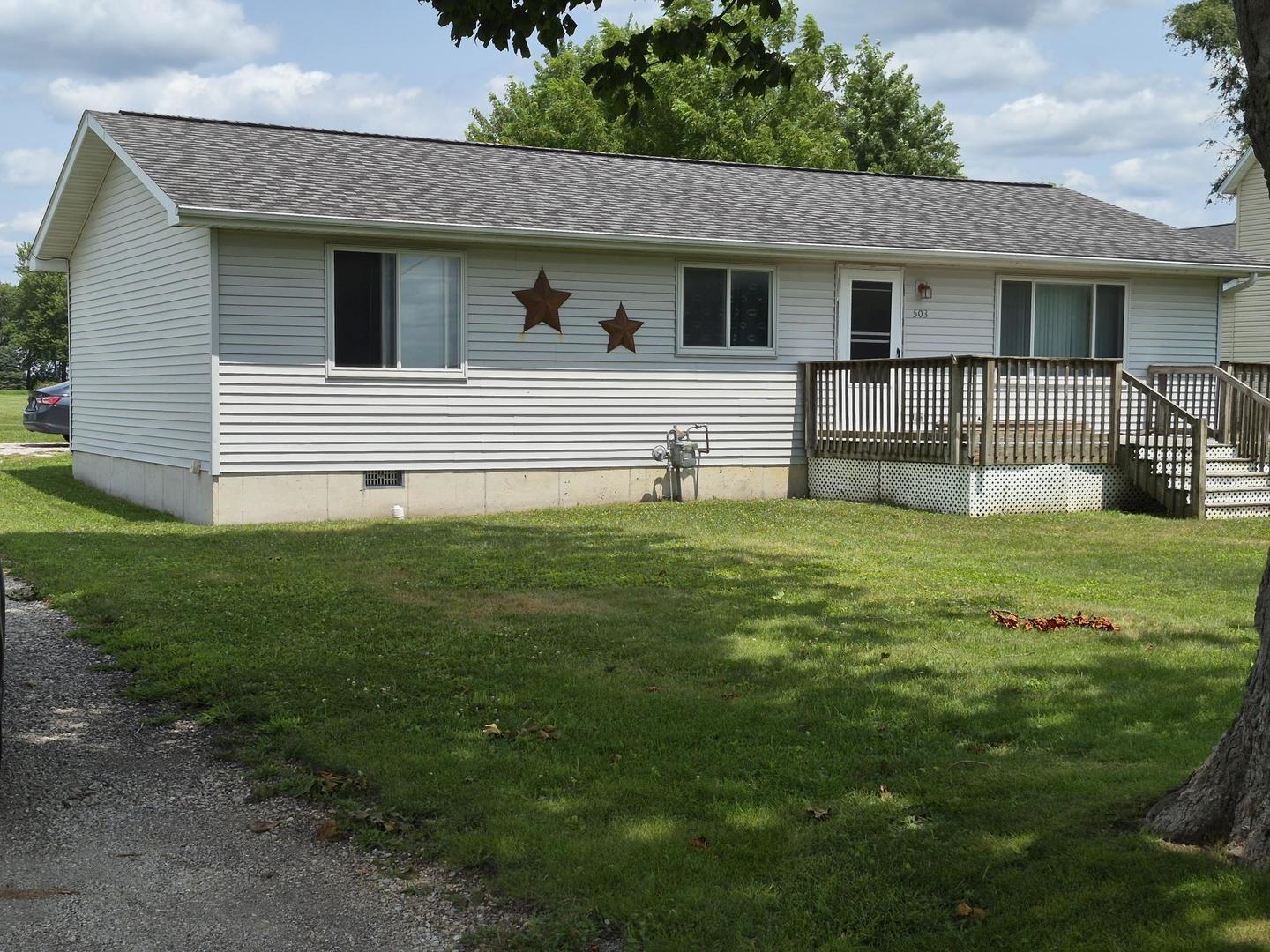 503 E Hunt Avenue Property Photo 1