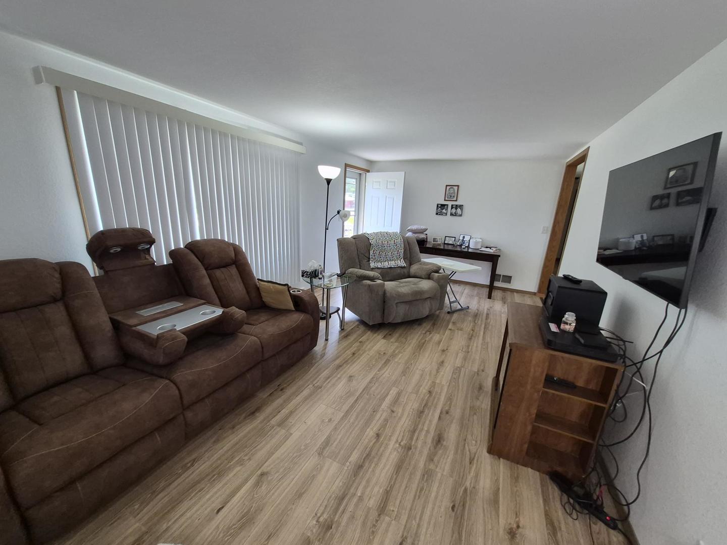 503 E Hunt Avenue Property Photo 7