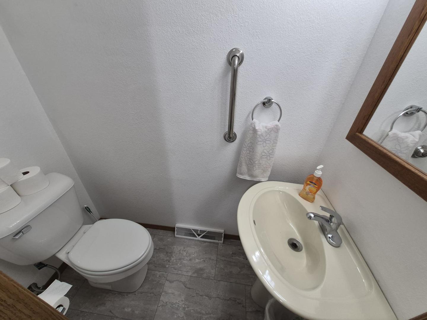 503 E Hunt Avenue Property Photo 16