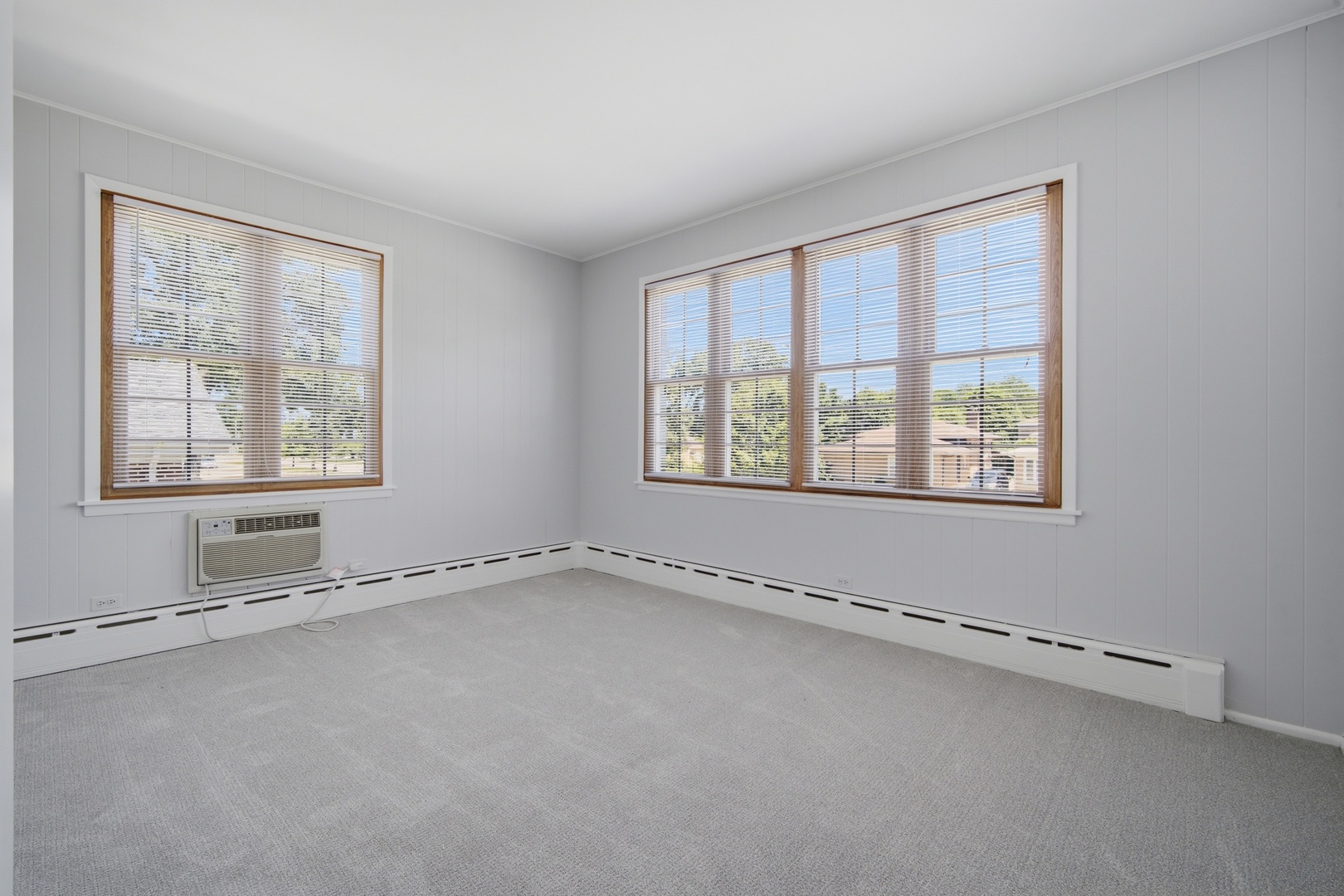 7314 N Crawford Avenue 2 Property Photo 10