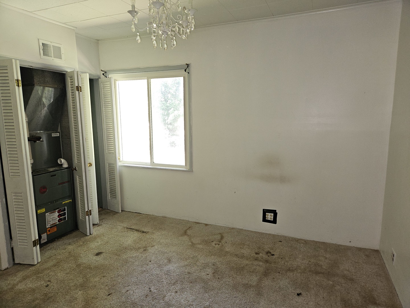 2415 College Drive Property Photo 20