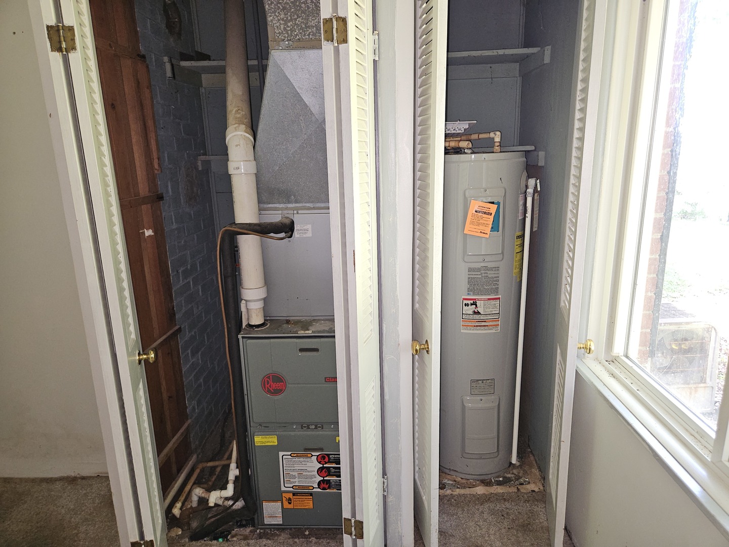 2415 College Drive Property Photo 21