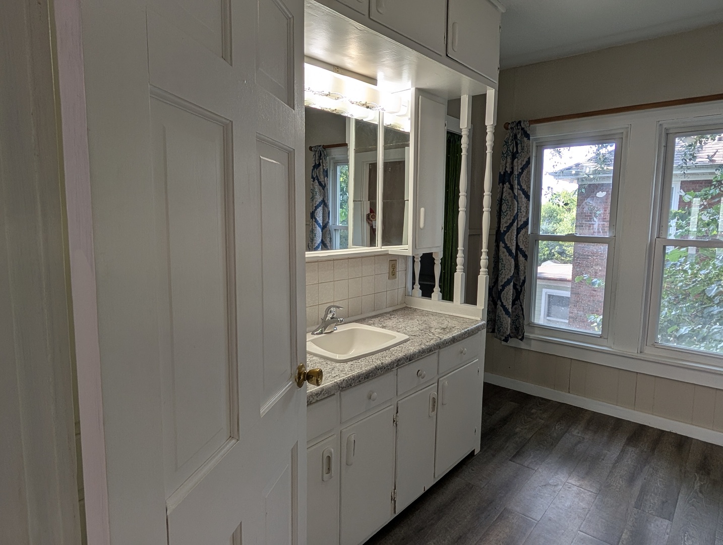 1453 S Float Avenue Property Photo 15