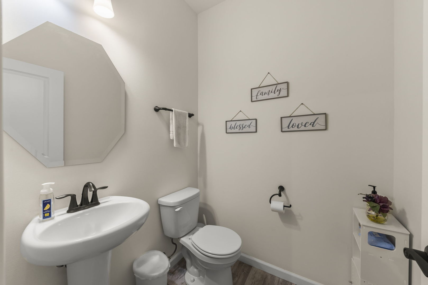 13008 Timber Wood Circle Property Photo 16