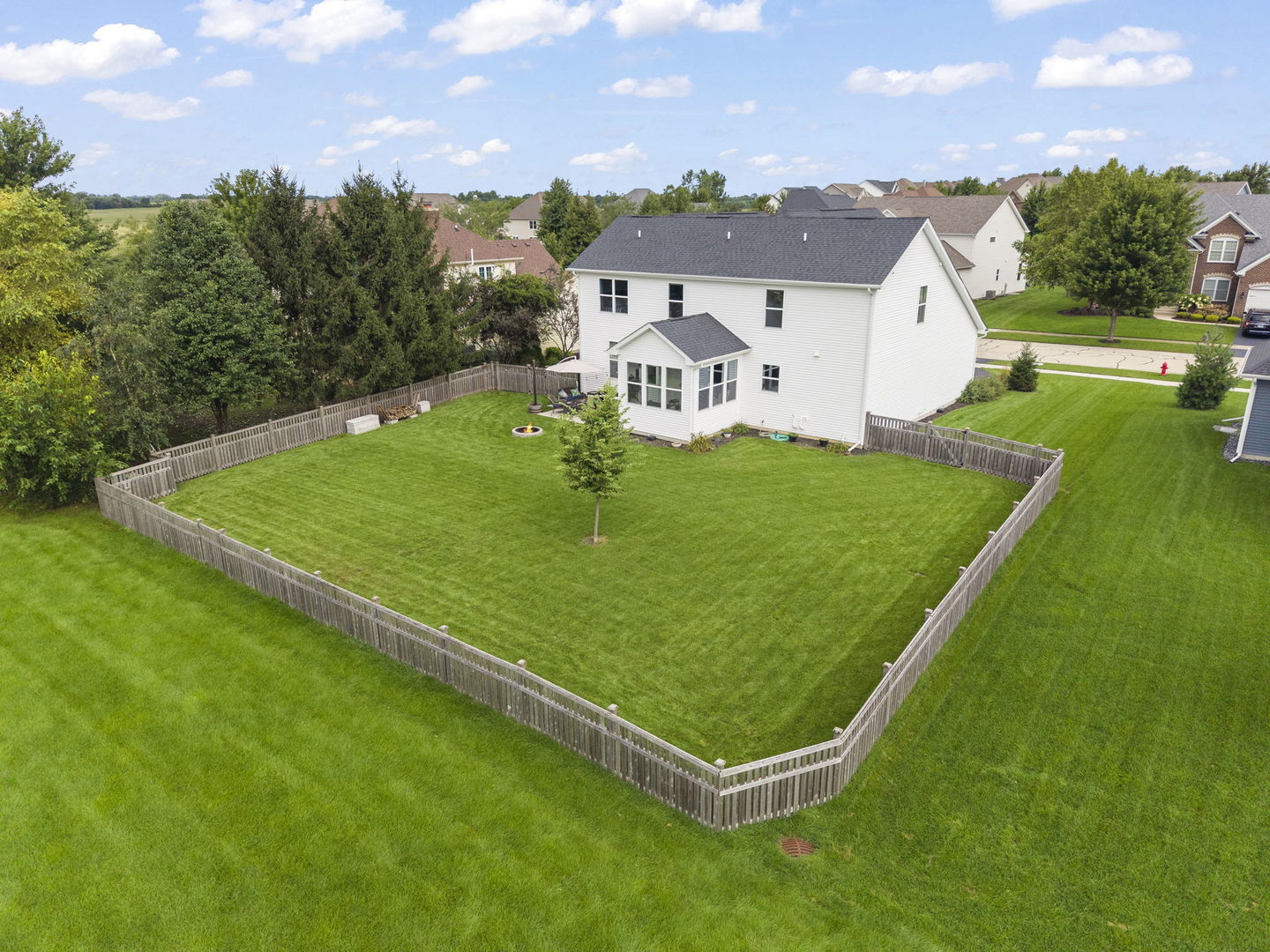 13008 Timber Wood Circle Property Photo 33