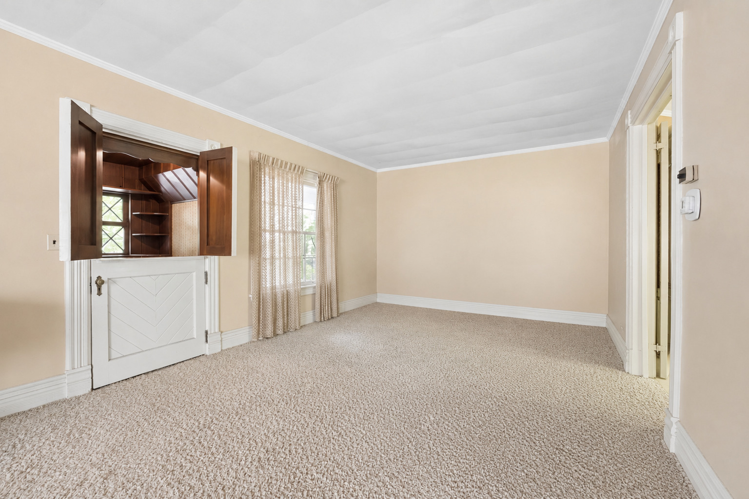 333 Hazel Avenue Property Photo 9