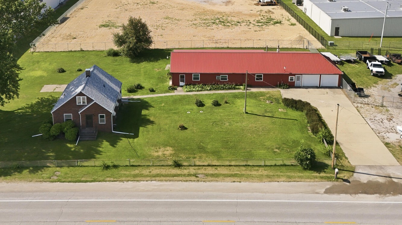 121 E Walcott Road Property Photo 2