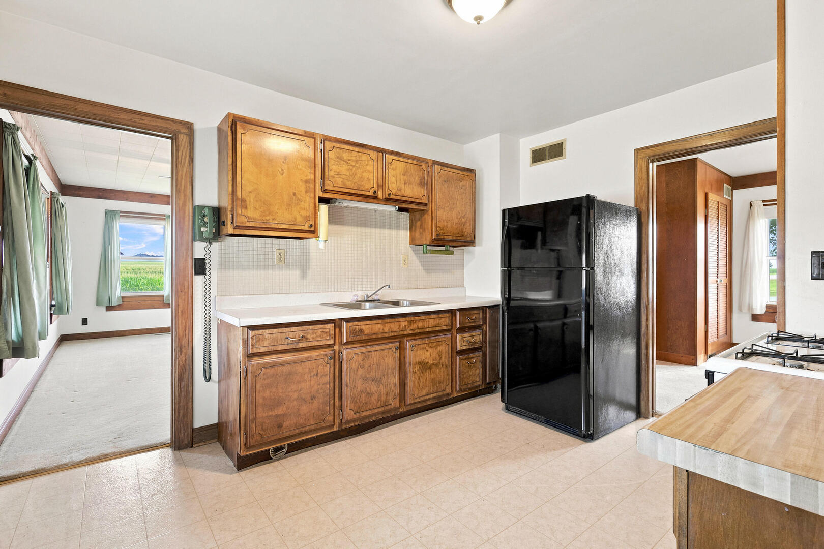 121 E Walcott Road Property Photo 26