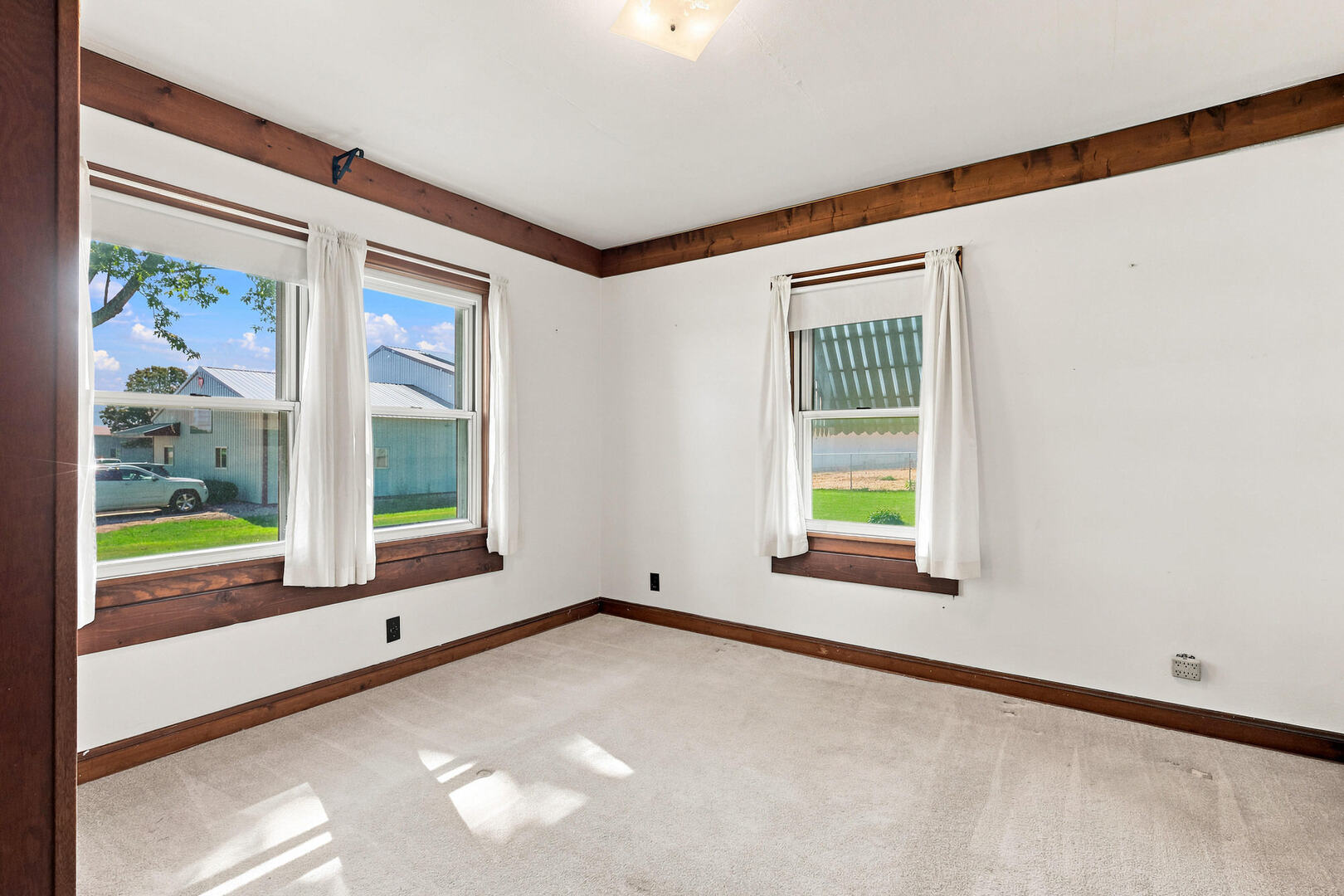 121 E Walcott Road Property Photo 30