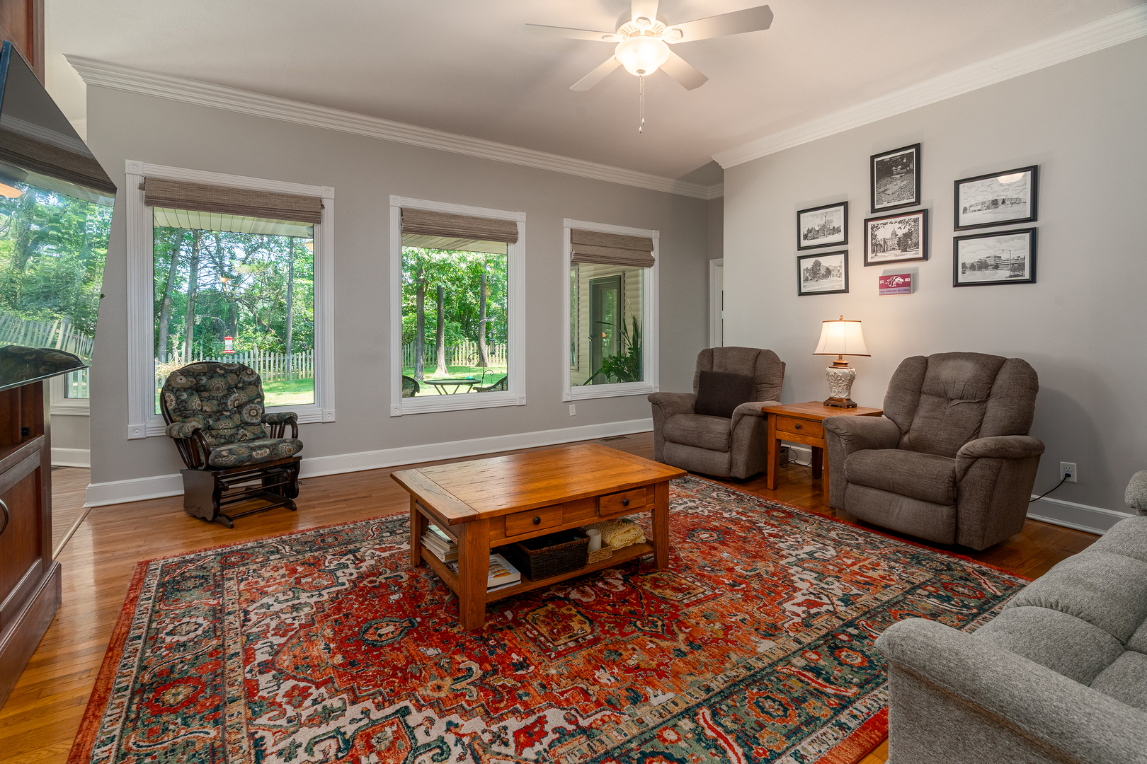1110 Grand Oak Drive Property Photo 6