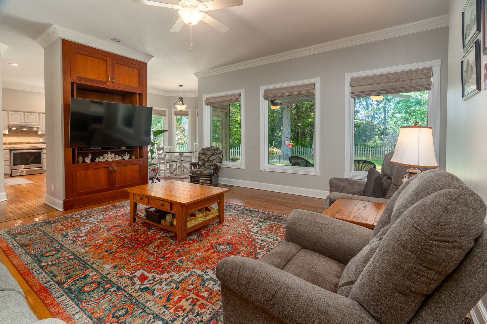 1110 Grand Oak Drive Property Photo 7