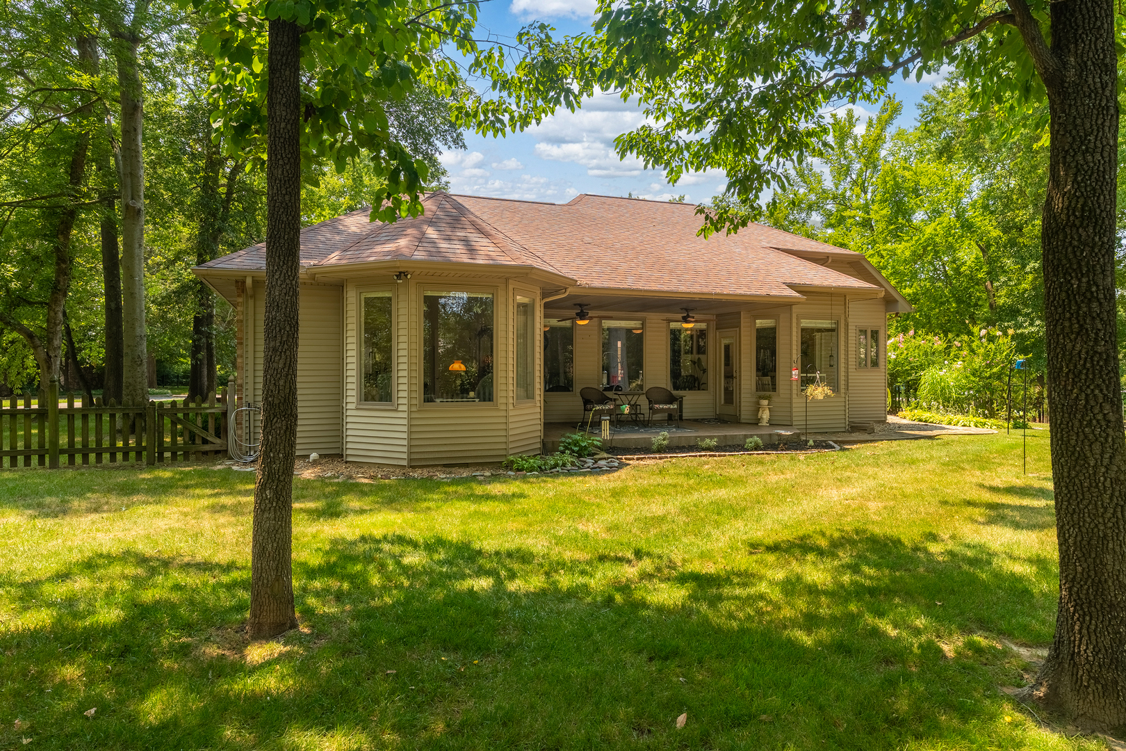 1110 Grand Oak Drive Property Photo 28