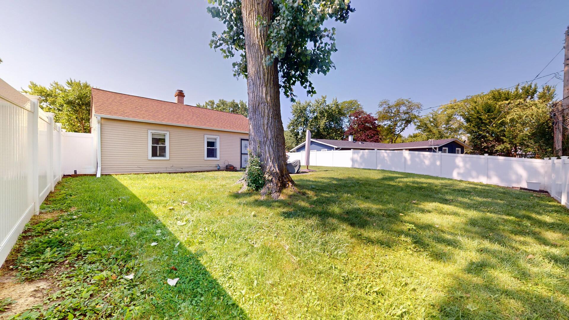 100 Edgewood Drive Property Photo 21