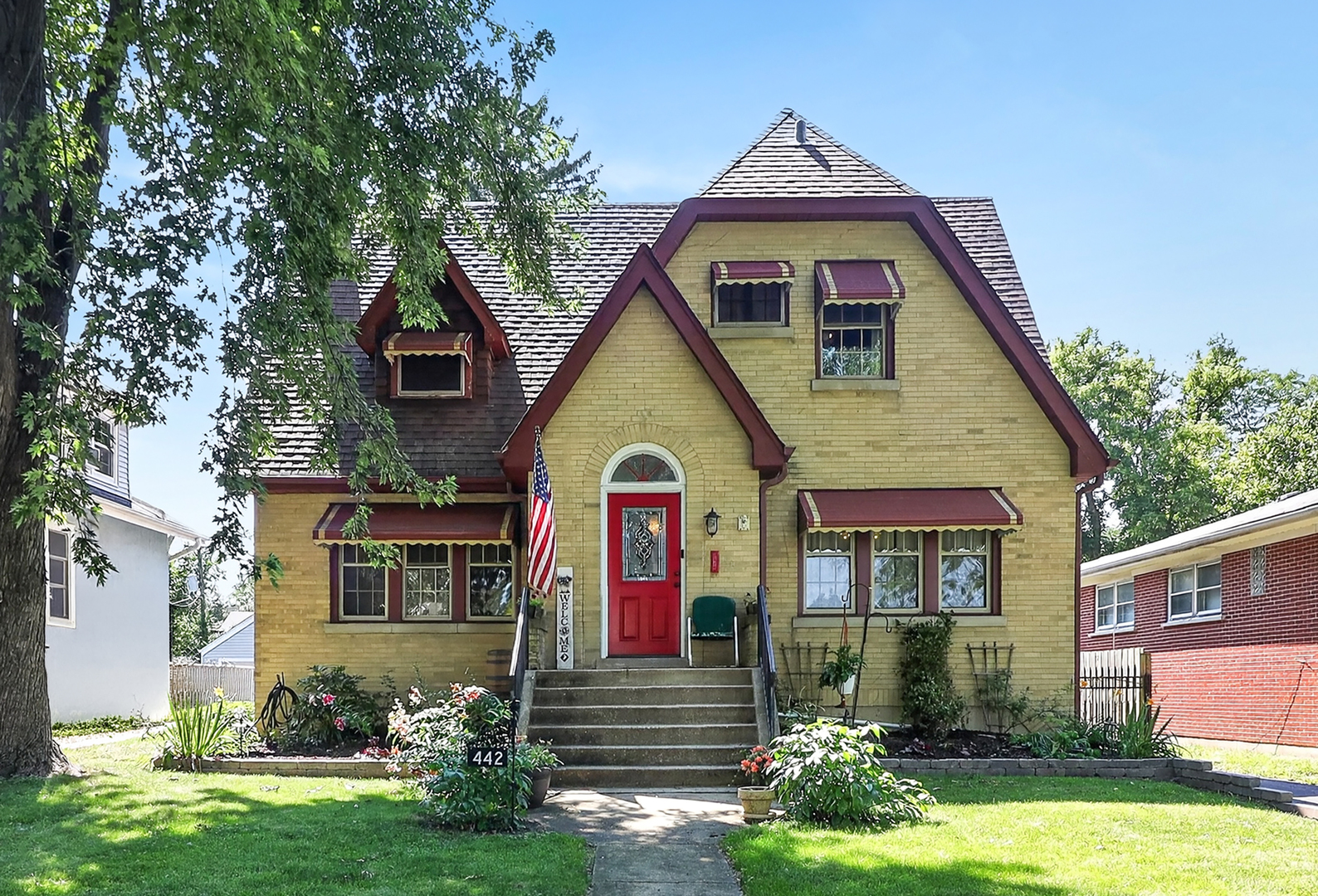 442 S Cornell Avenue Property Photo 1