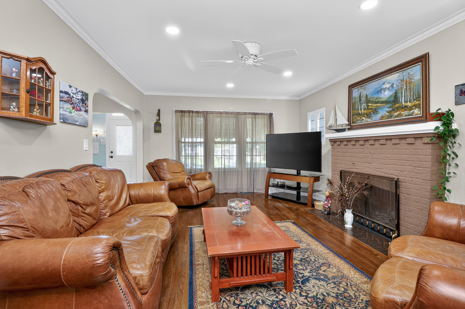 442 S Cornell Avenue Property Photo 6
