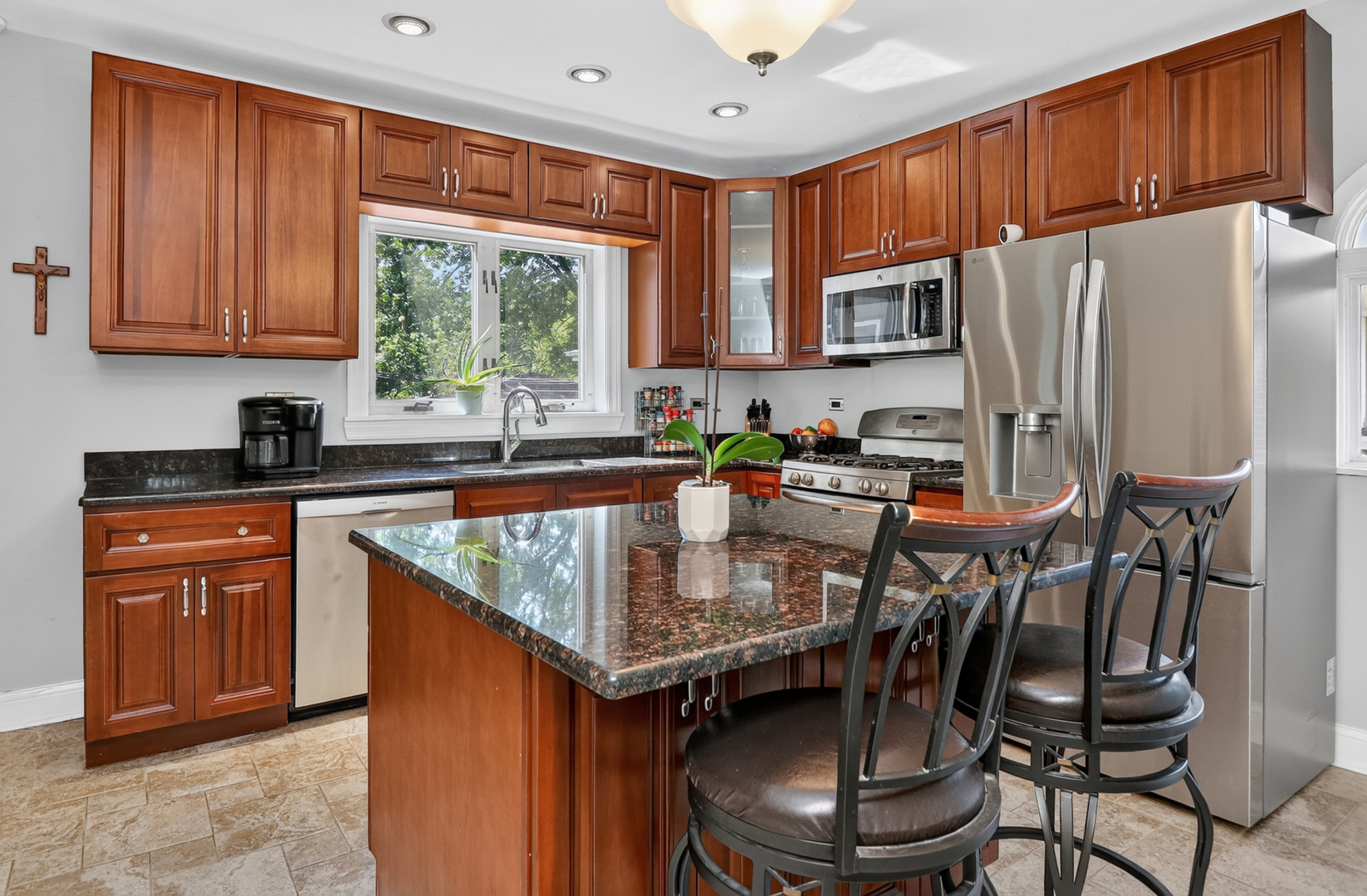 442 S Cornell Avenue Property Photo 8