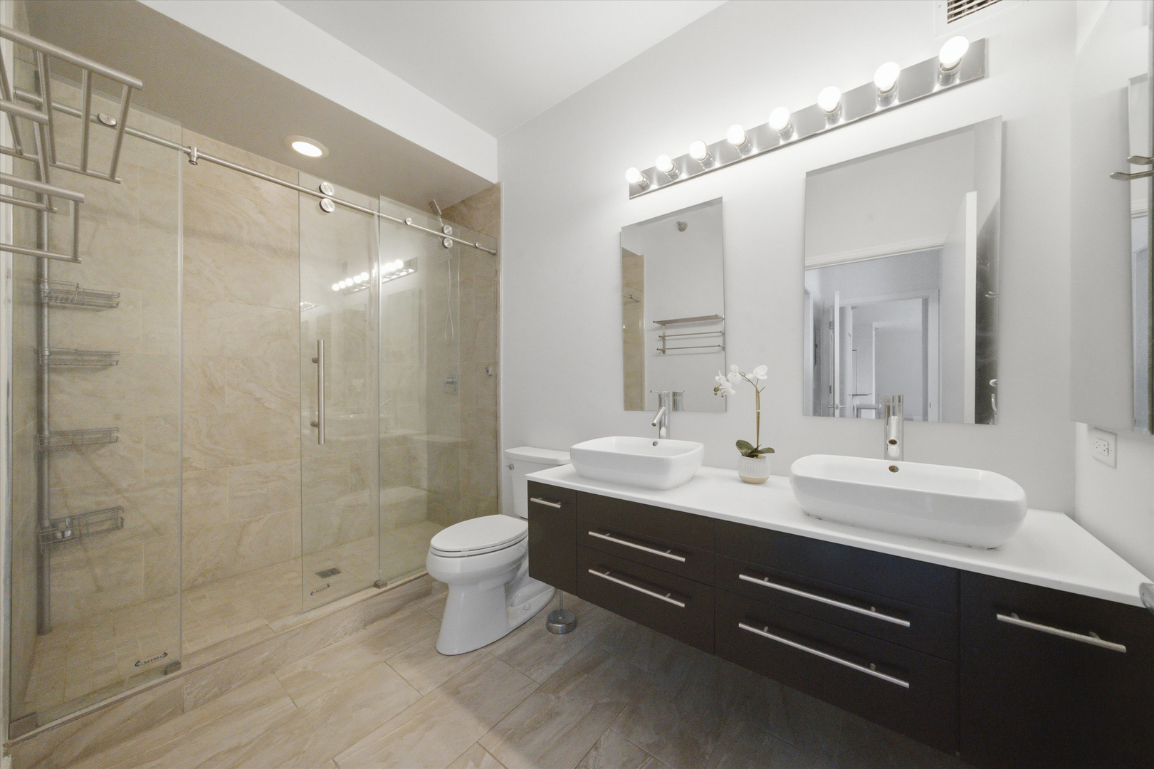 421 W Huron Street 1009 Property Photo 13