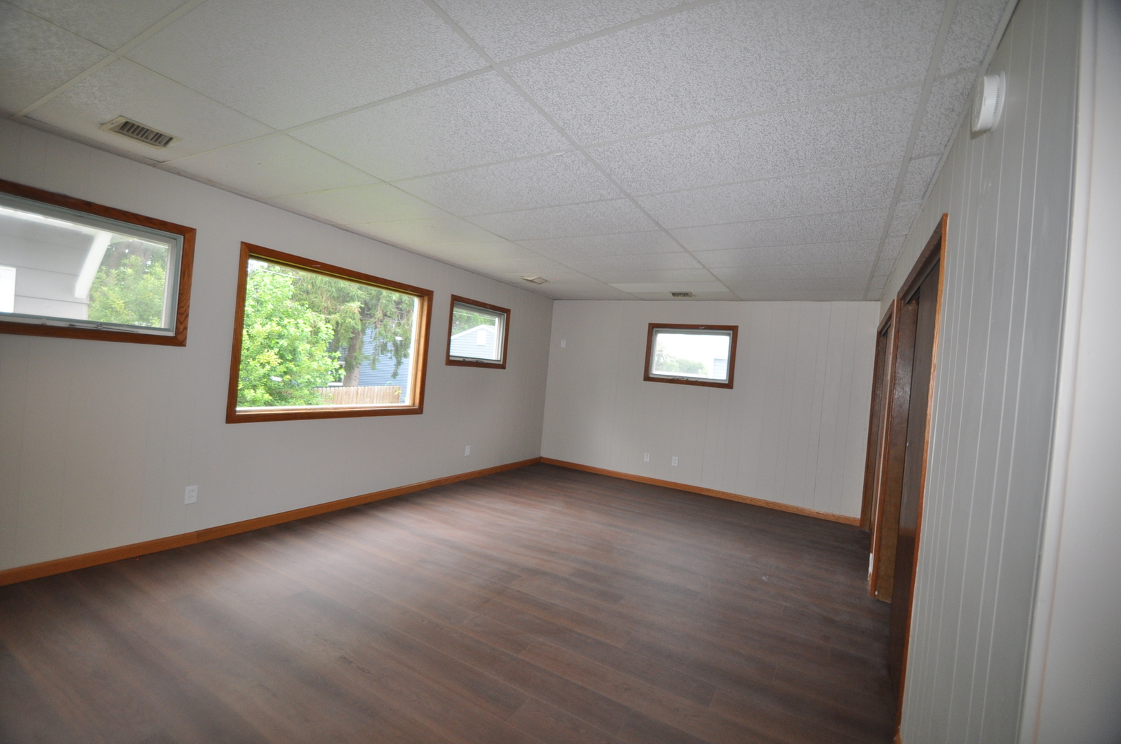 1852 North Street Property Photo 8