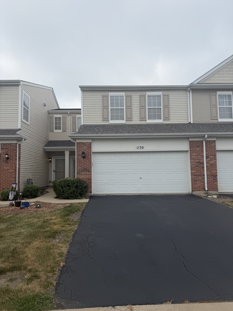 1130 Heron Circle Property Photo 2