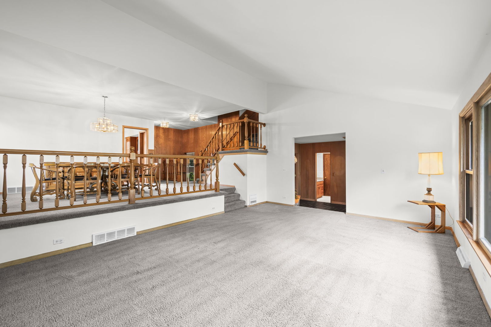 2110 E Eastman Court Property Photo 6