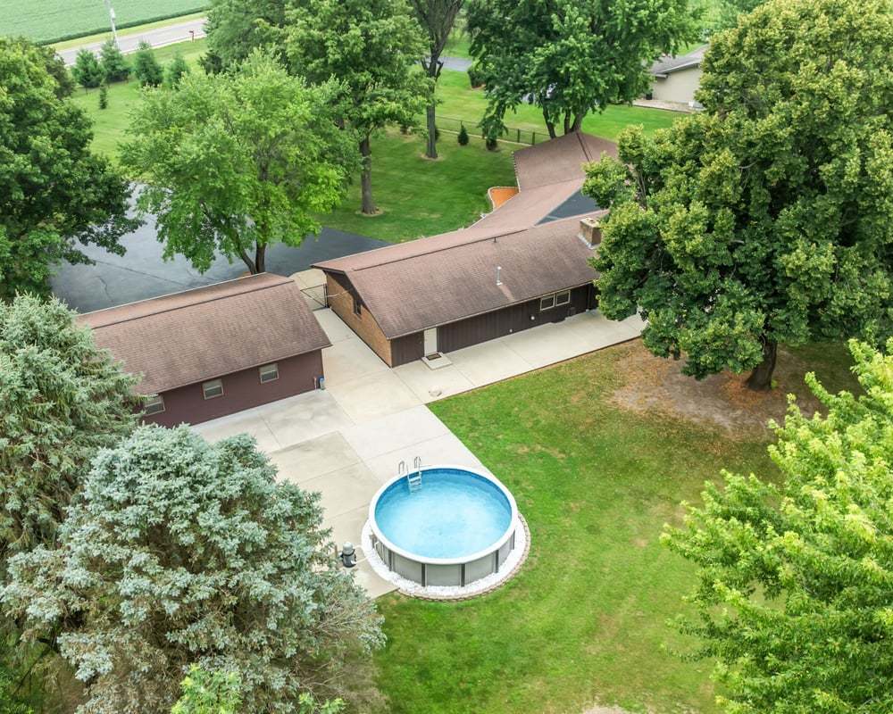 12048 N Tower Road Property Photo 2