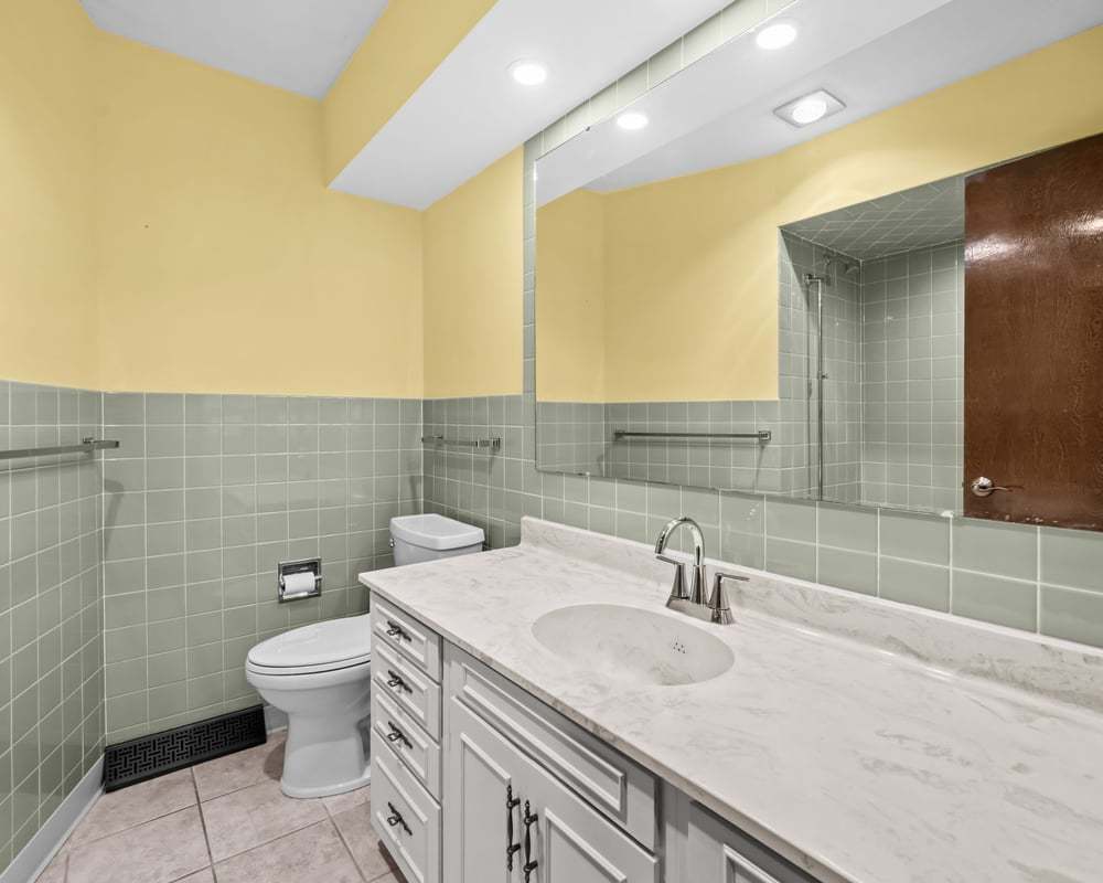 12048 N Tower Road Property Photo 18