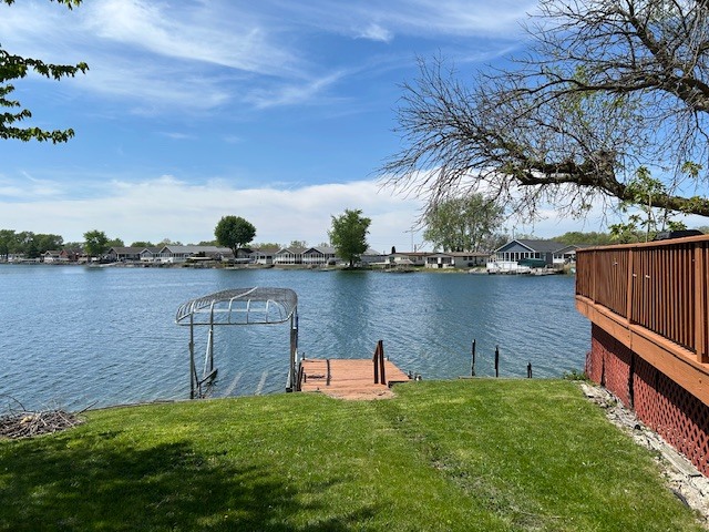 77 Linda Lane Property Photo 14