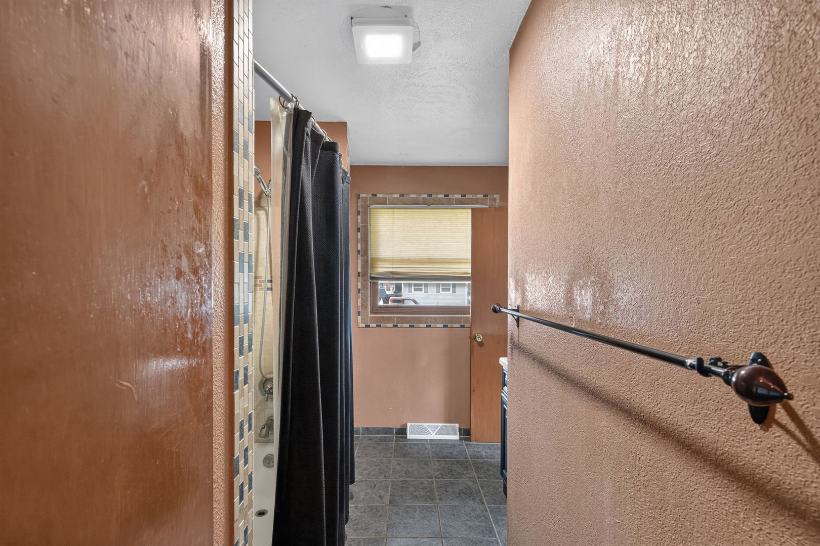 523 Chisholm Trail Property Photo 14