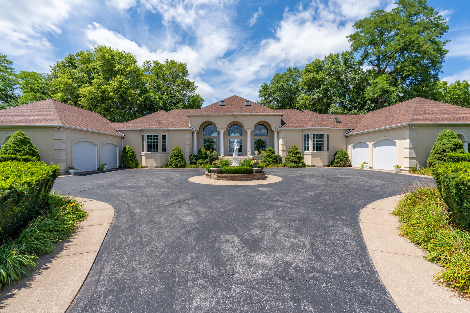 16908 River Road Property Photo 5
