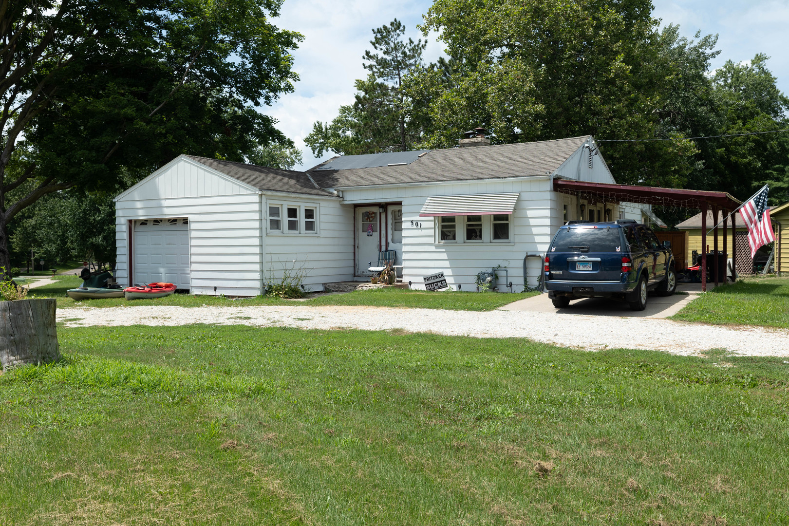 501 N Logan Street Property Photo 1