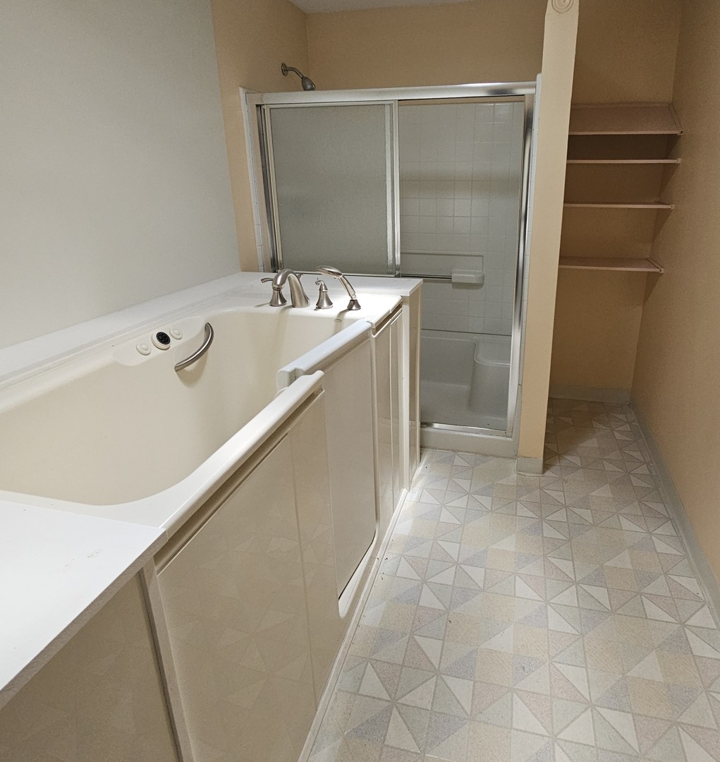 1307 Winthrop Lane Property Photo 8