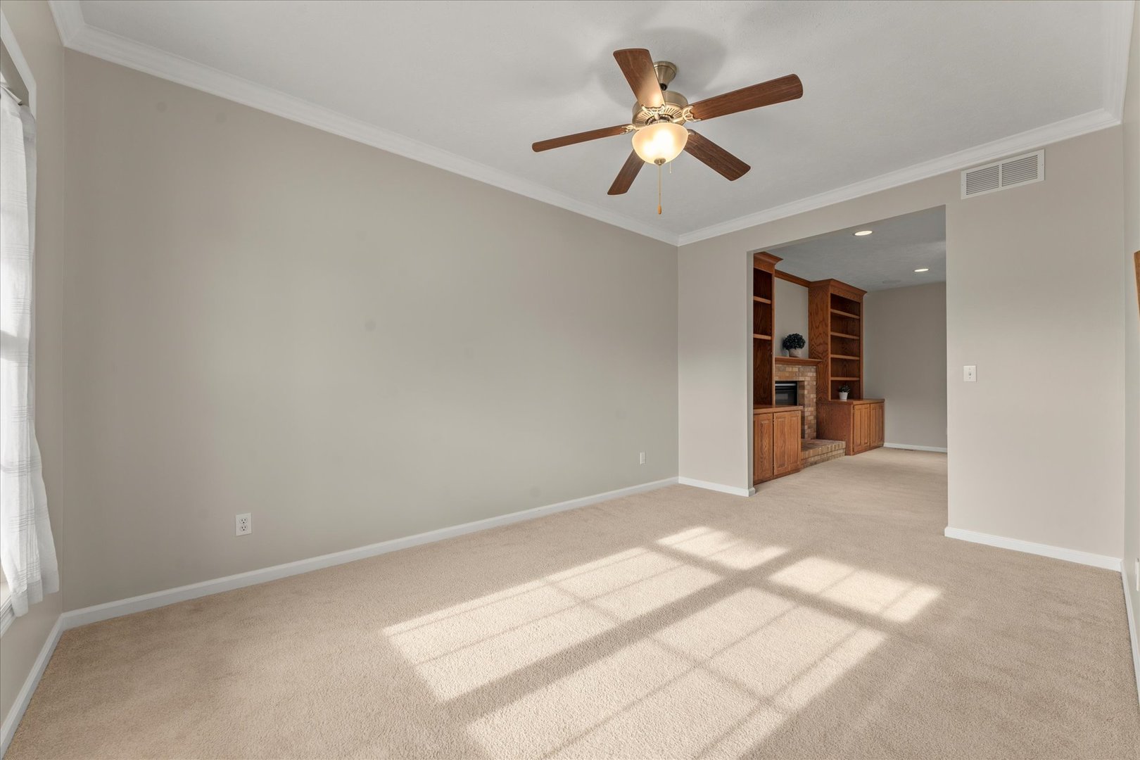 1703 Deer Run Drive Property Photo 7