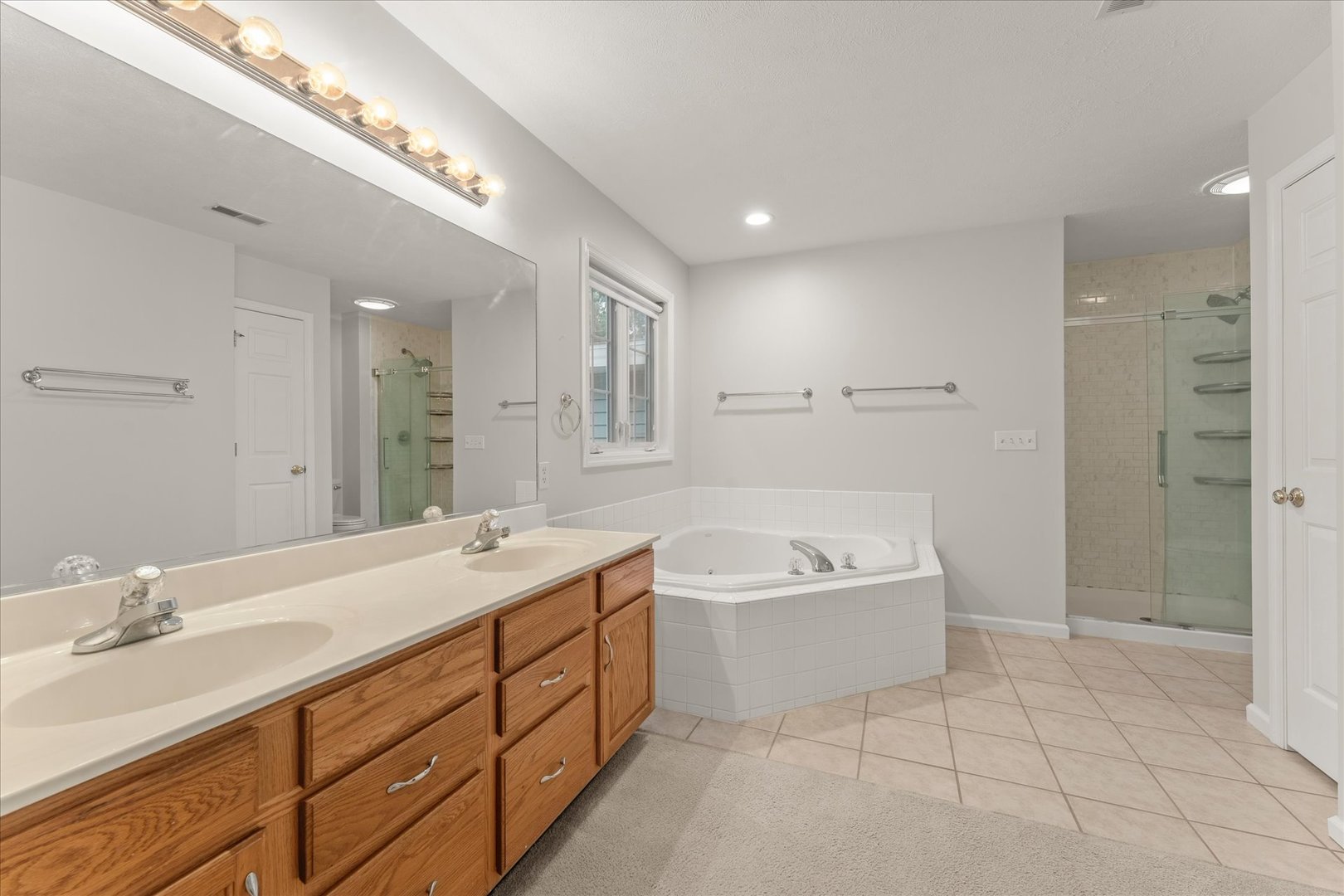 1703 Deer Run Drive Property Photo 32