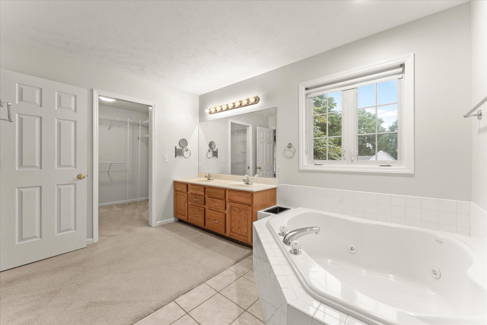 1703 Deer Run Drive Property Photo 33