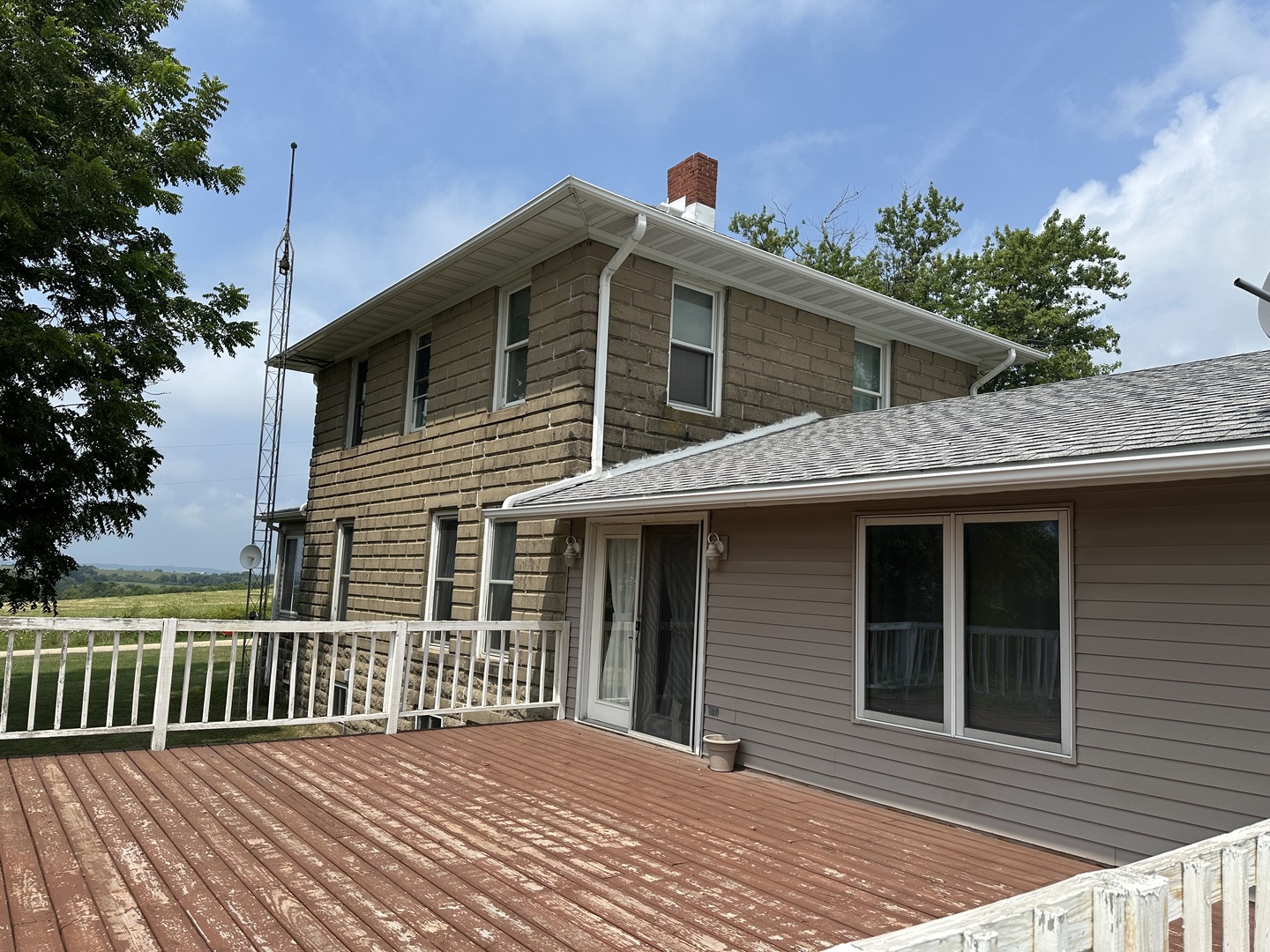 2733 S Curtiss Road Property Photo 8