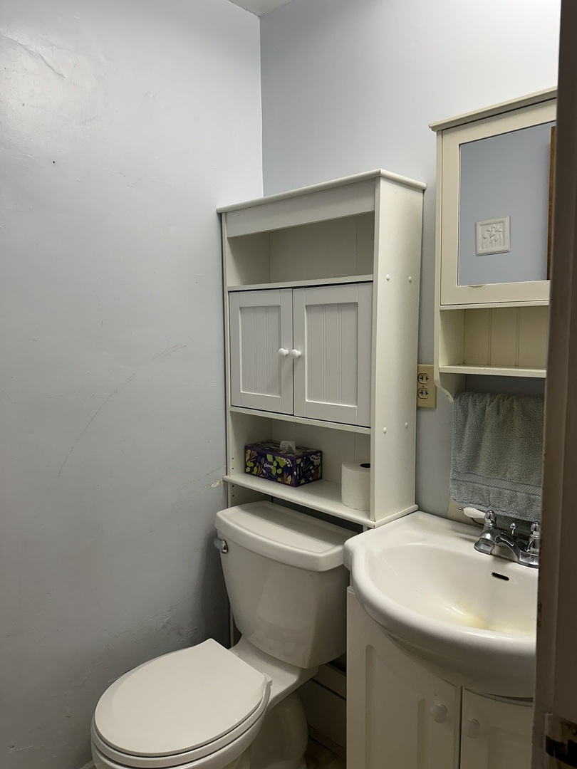 2733 S Curtiss Road Property Photo 16