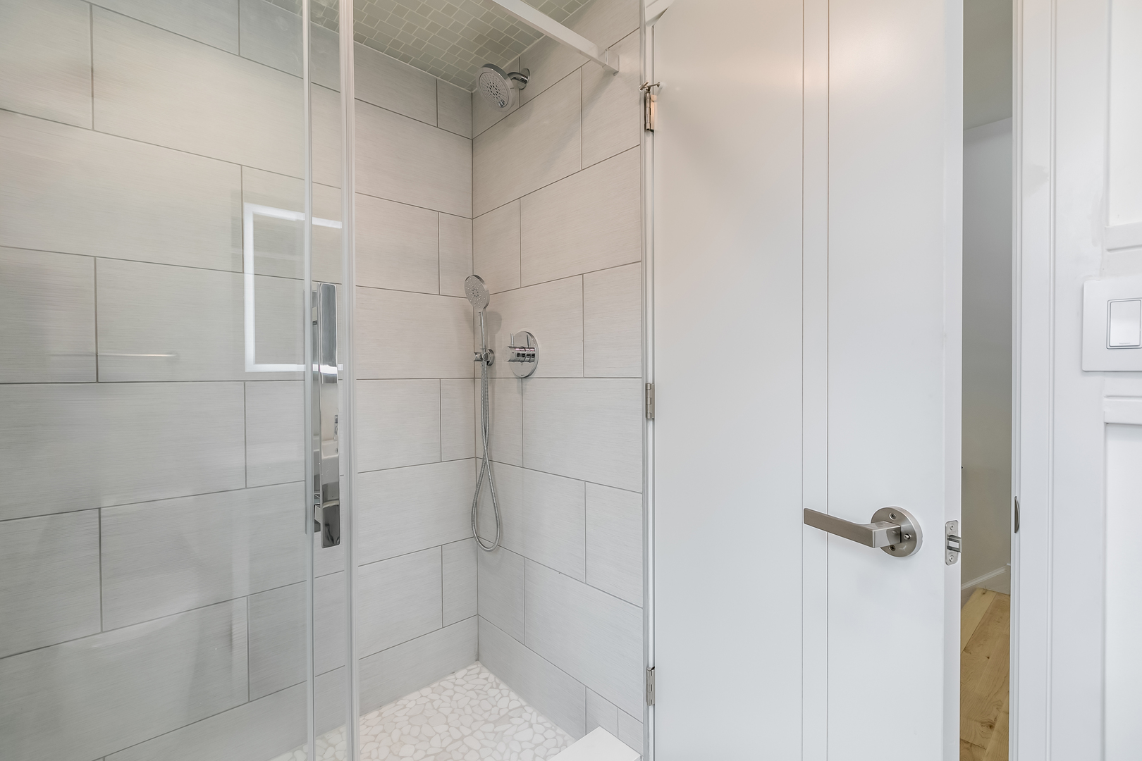 7323 N Kedvale Avenue Property Photo 17