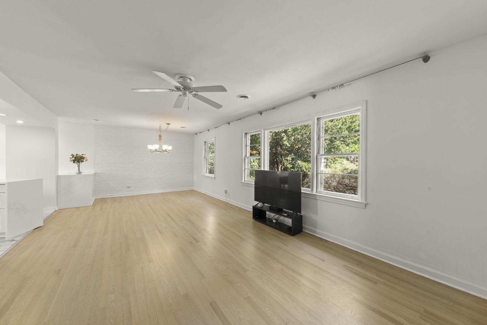 354 Indian Drive Property Photo 10