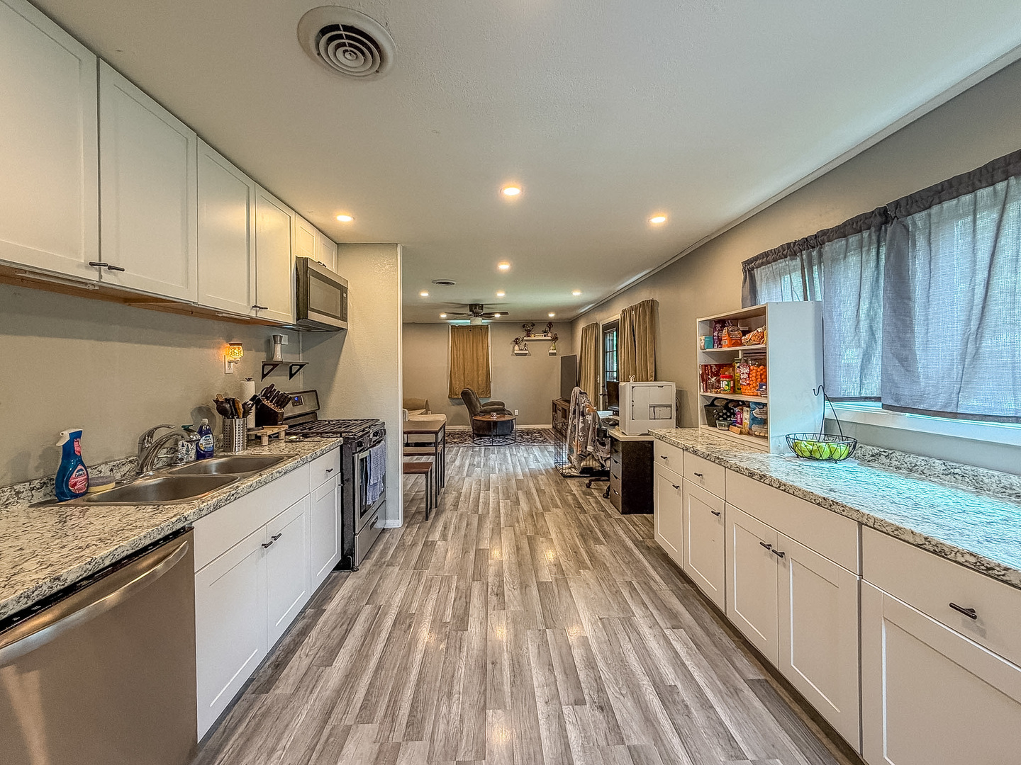 125 Woodlawn Avenue Property Photo 11