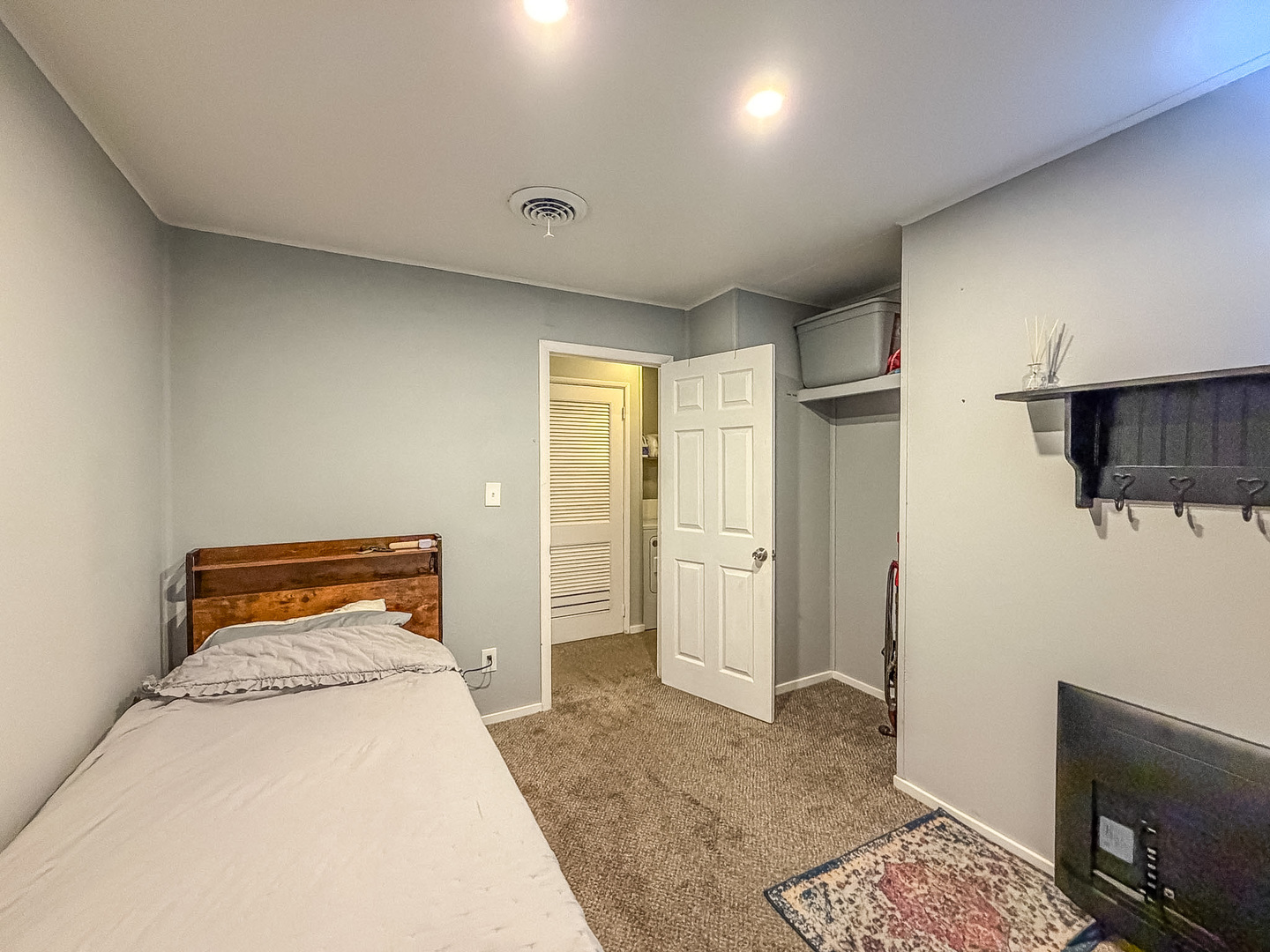 125 Woodlawn Avenue Property Photo 17