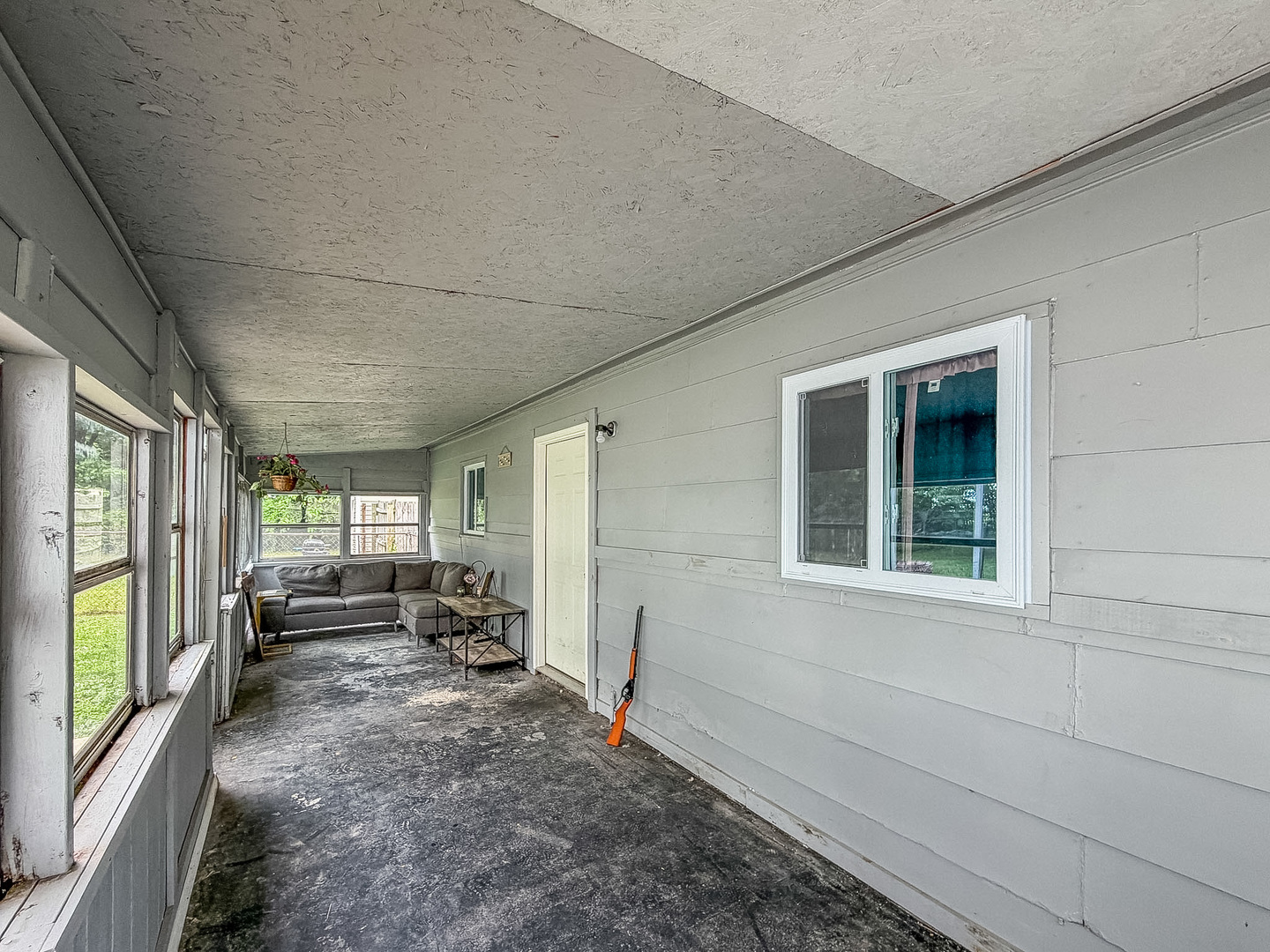125 Woodlawn Avenue Property Photo 24