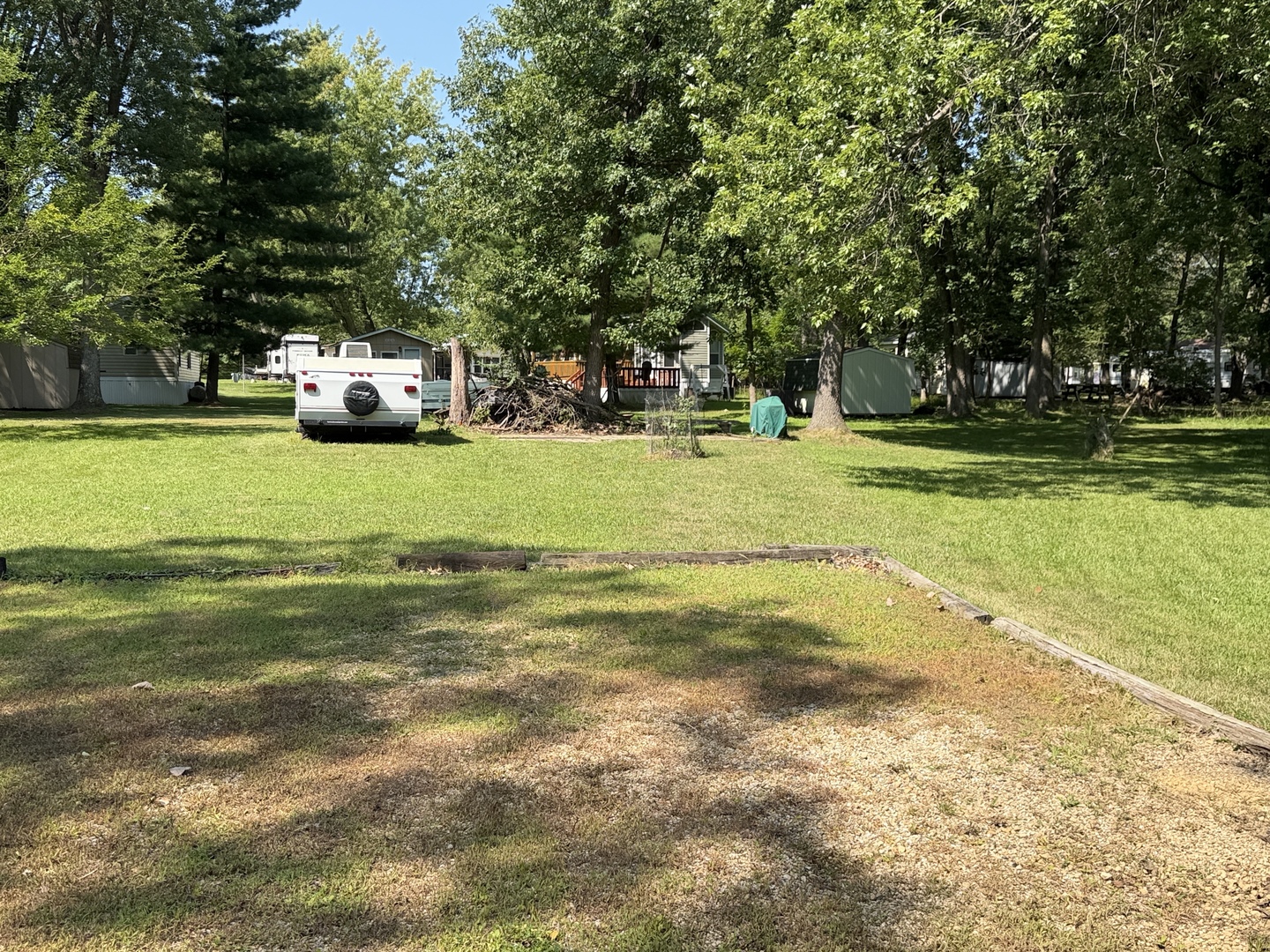3-28 Woodhaven Lakes Property Photo 1
