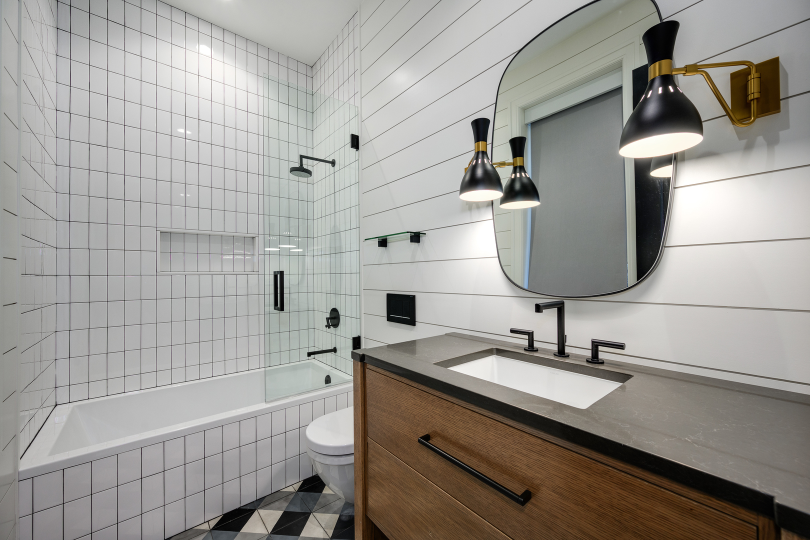 12716461 Property Photo 30