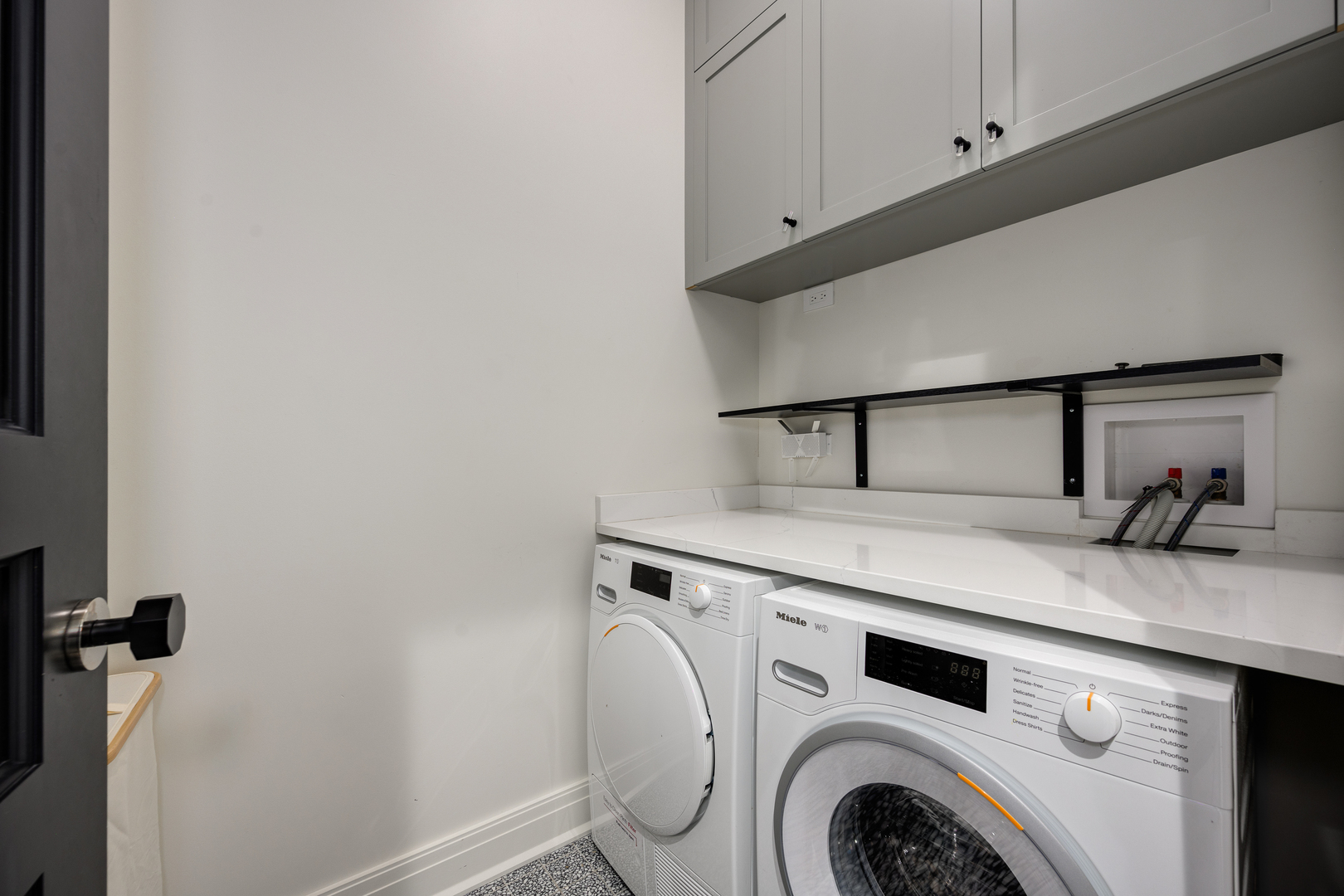12716461 Property Photo 31