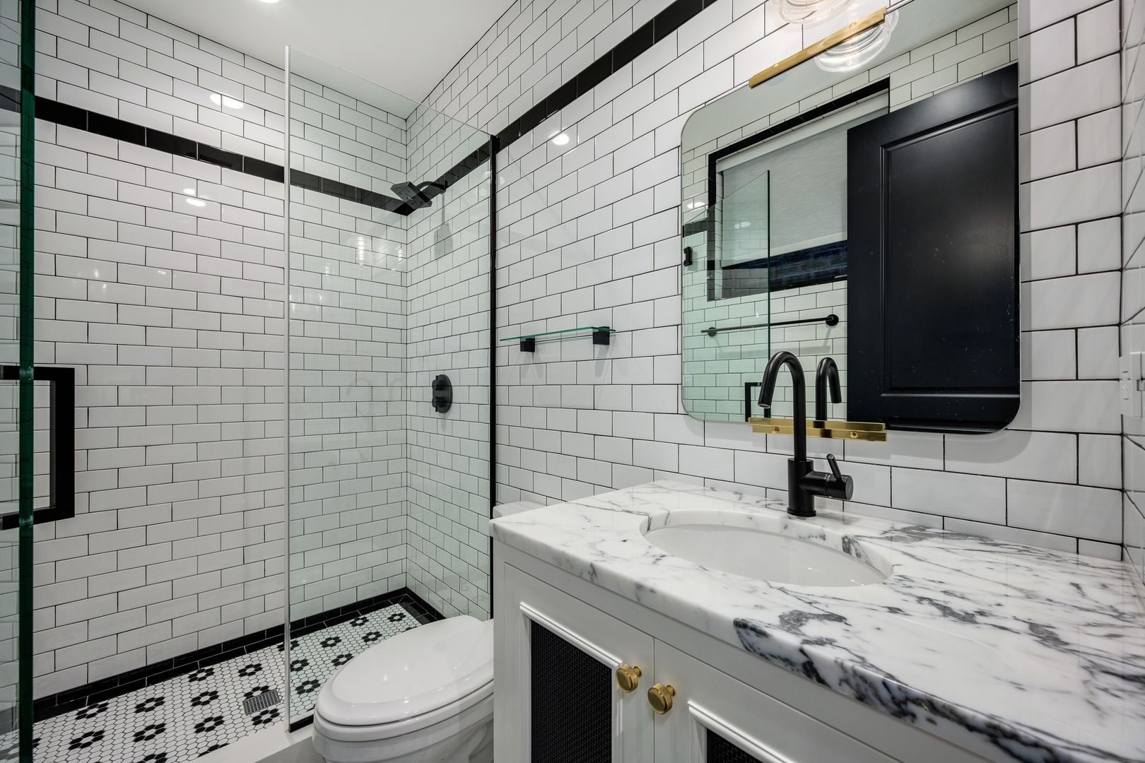 12716461 Property Photo 40