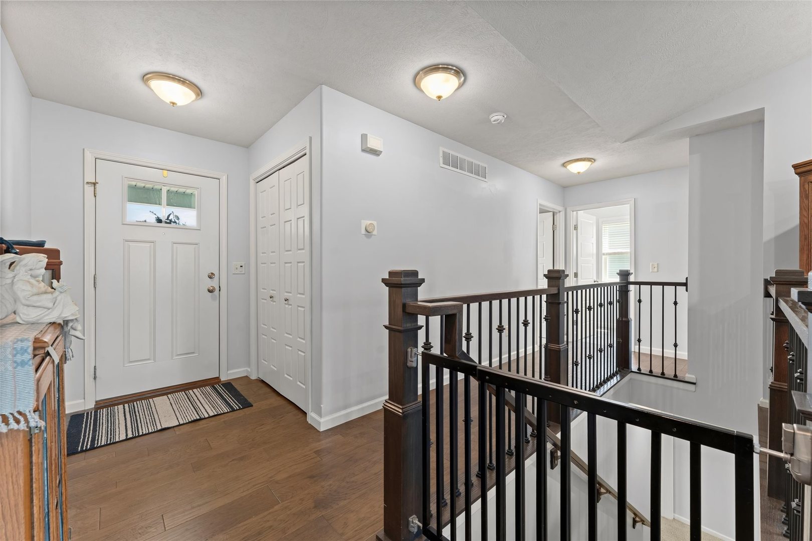 701 Red Bud Drive Property Photo 3