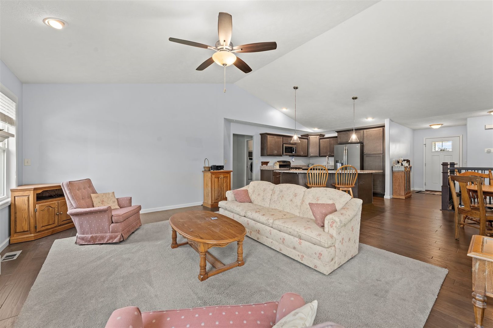 701 Red Bud Drive Property Photo 11